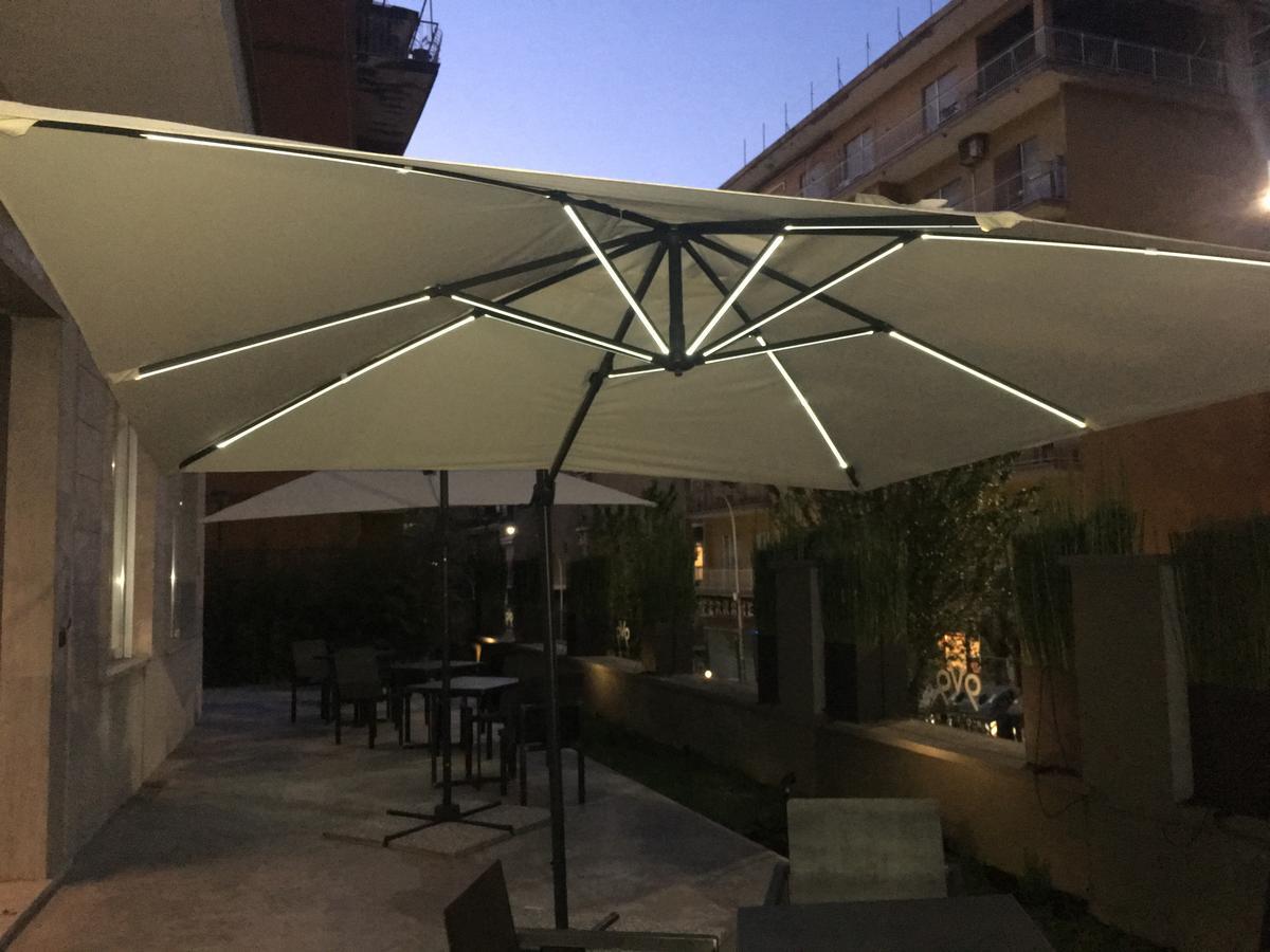 V99 Hotel Roma Ngoại thất bức ảnh