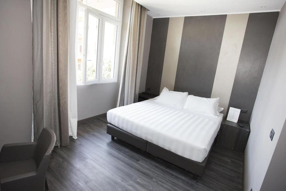 V99 Hotel Roma Ngoại thất bức ảnh