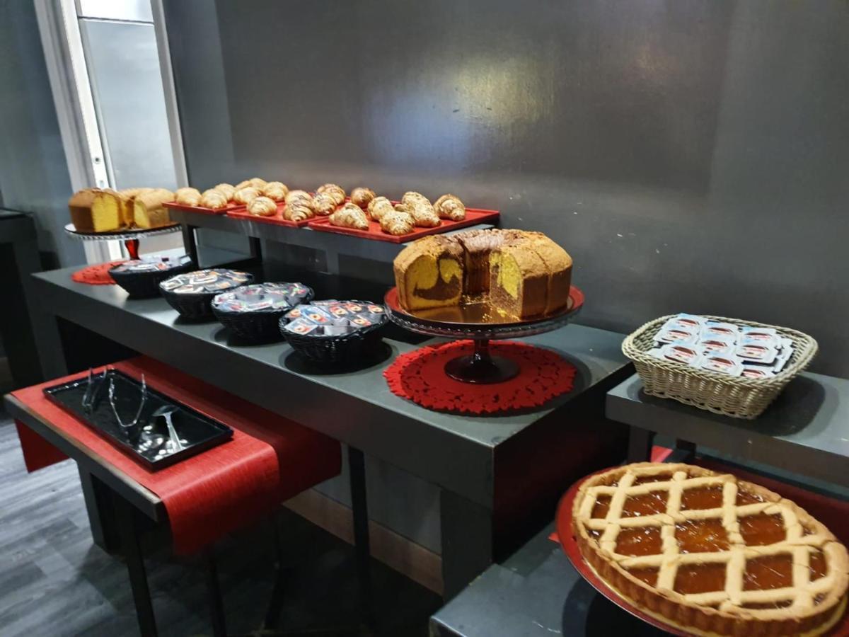 V99 Hotel Roma Ngoại thất bức ảnh
